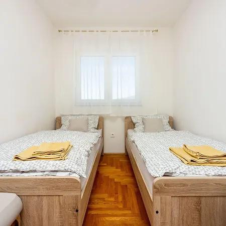 Apartman Idyllisches Mit Meerblick - Haustiere Willkommen *