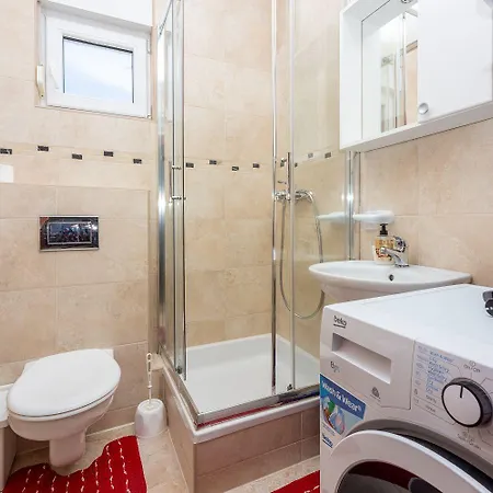 Apartman Idyllisches Mit Meerblick - Haustiere Willkommen Jadranovo