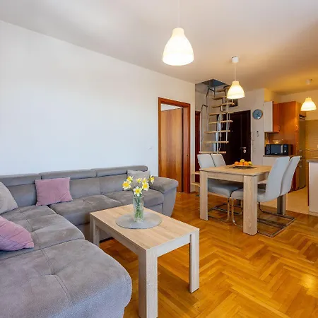Apartman Idyllisches Mit Meerblick - Haustiere Willkommen *