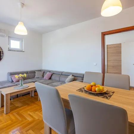 Idyllisches Mit Meerblick - Haustiere Willkommen Apartman