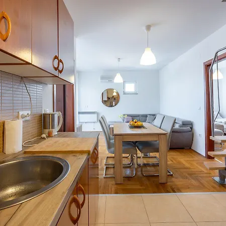 Apartment Idyllisches Mit Meerblick - Haustiere Willkommen *