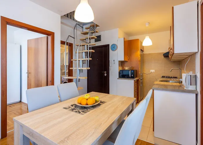 Idyllisches Mit Meerblick - Haustiere Willkommen Apartman Jadranovo