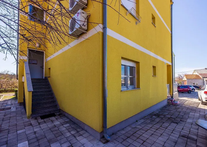 Apartman Idyllisches Mit Meerblick - Haustiere Willkommen Jadranovo